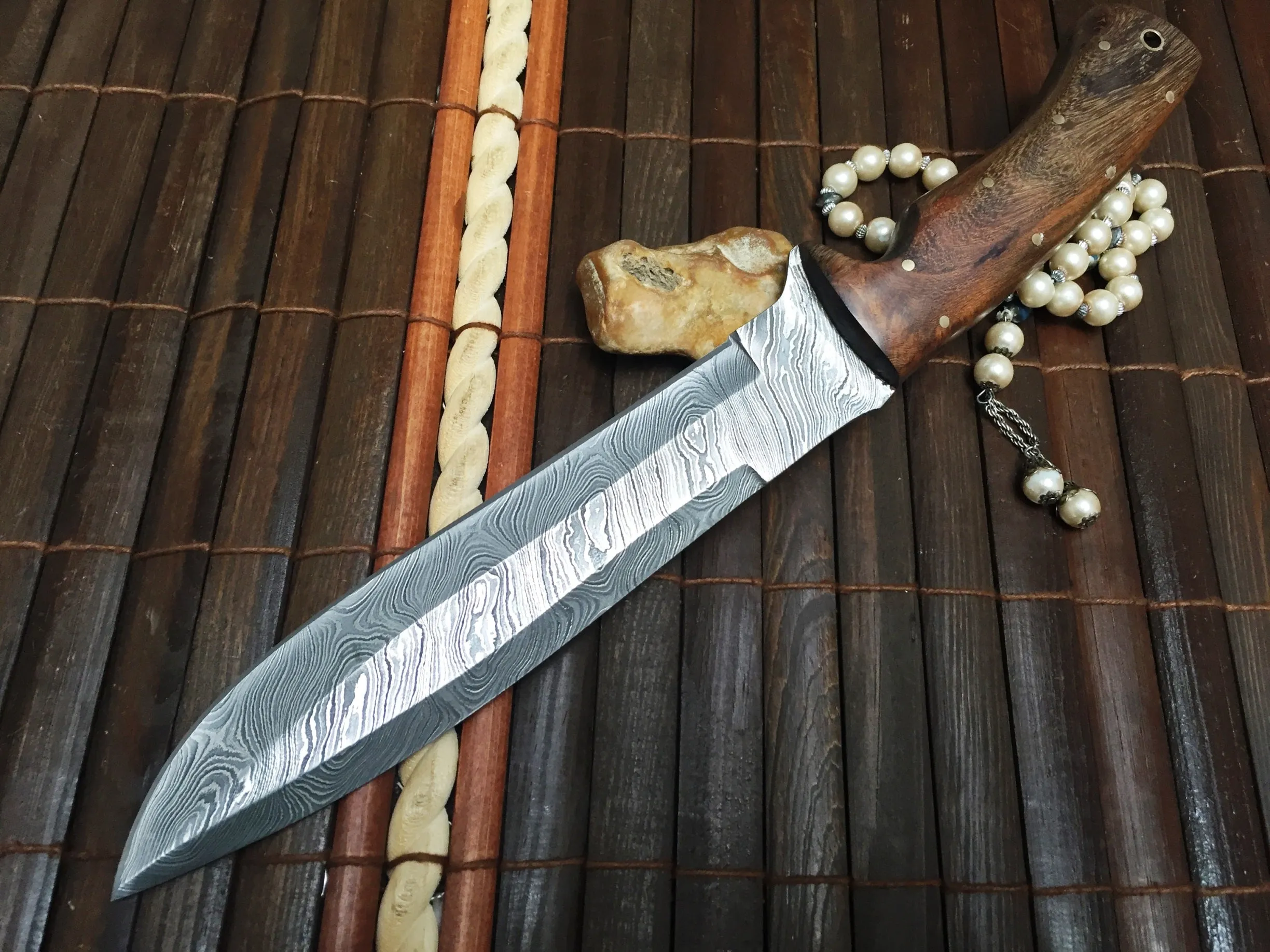 Custom Handmade Damascus Hunting Knife - Beautiful Bowie Knife