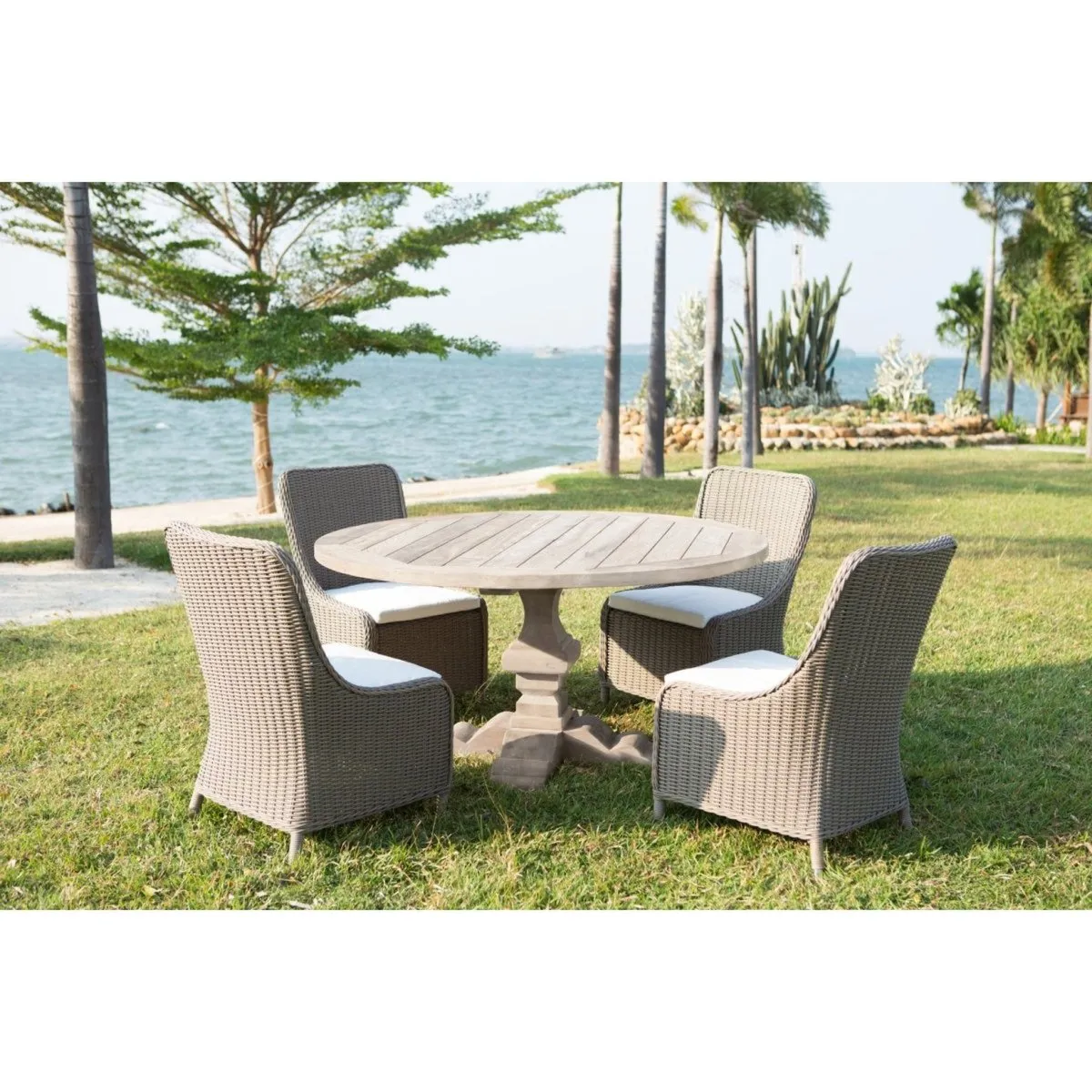 Padmas Plantation Outdoor Palmetto Dining Table